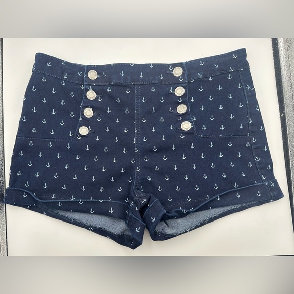 Rue21 Pants - Rue21 High Rise Sailor Shorts Size 7/8 Nautical Anchor Print 2” Cuffed Inseam